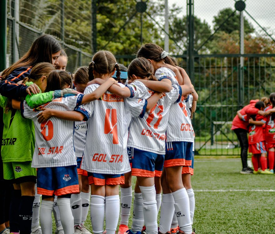 How to Encourage Girls to Play Sports