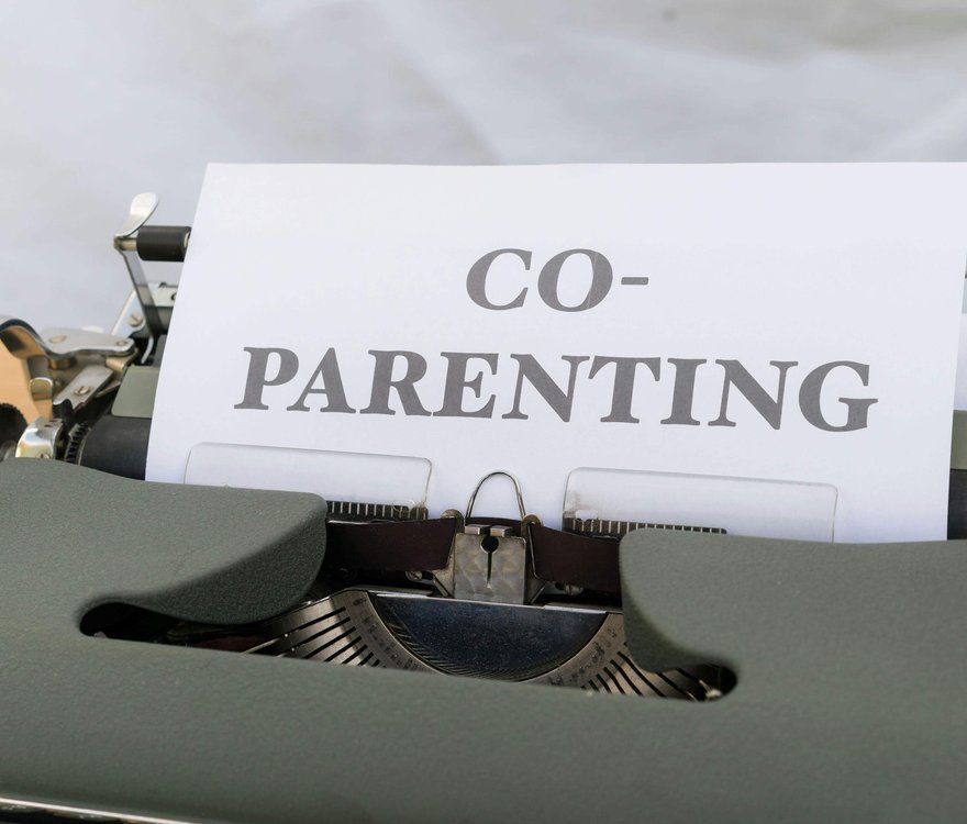 How to Co-Parent Gracefully When Attending Kids’ Activities